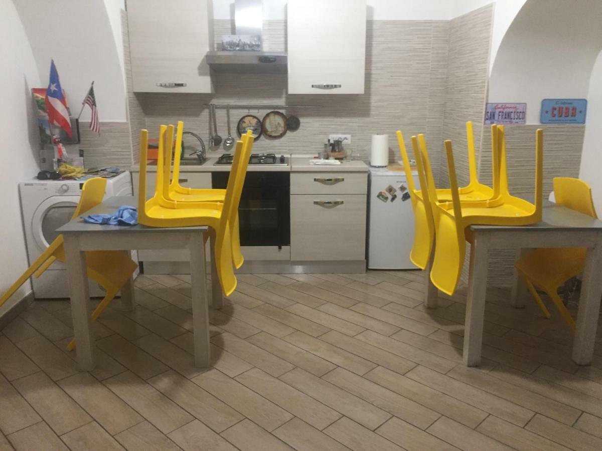 Margherita Queen Home Castellammare di Stabia Bagian luar foto